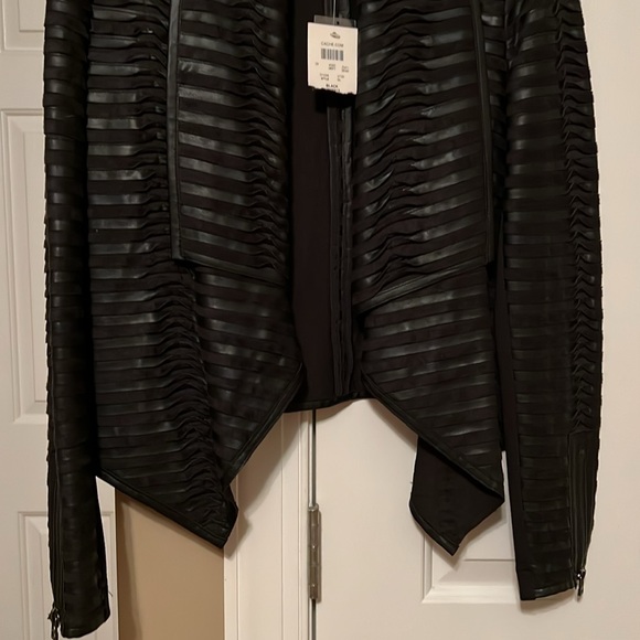 Cache Black Textured Leather Jacket soft leather.  Fitted dressy jacket NWT - Picture 2 of 9